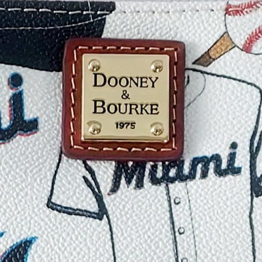 Dooney & Bourke MLB Miami Marlins Stadium Wristlet/Wallet/Purse - Picture 2 of 7